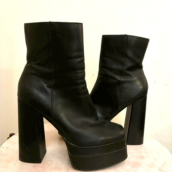 Black Chunky Tall Heeled Boots Sz 9 (see measurements) - Picture 3 of 8